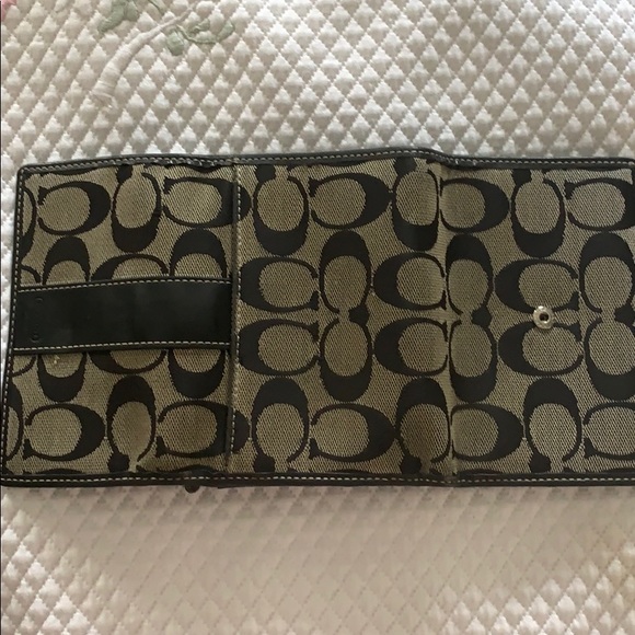Excellent condition Coach Wallet 👜 - Picture 3 of 3